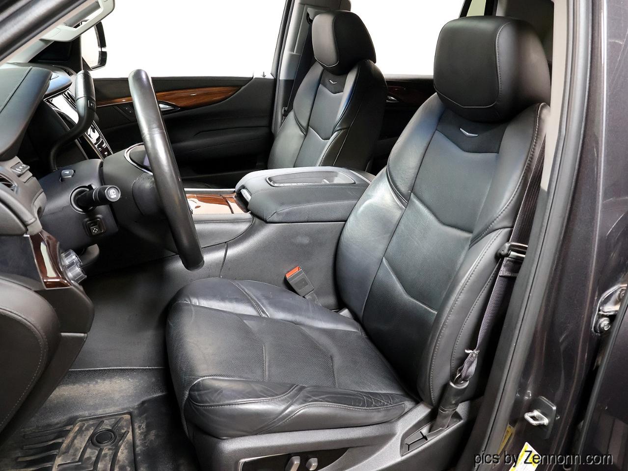 Cadillac Escalade 4WD 4dr Premium 2015