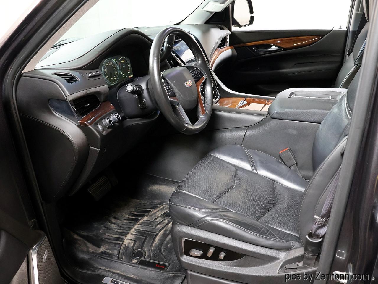 Cadillac Escalade 4WD 4dr Premium 2015