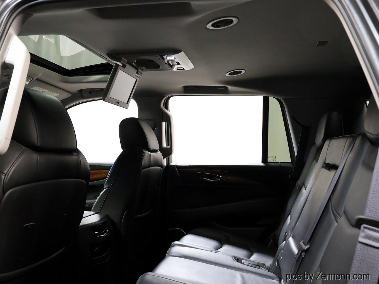Cadillac Escalade 4WD 4dr Premium 2015