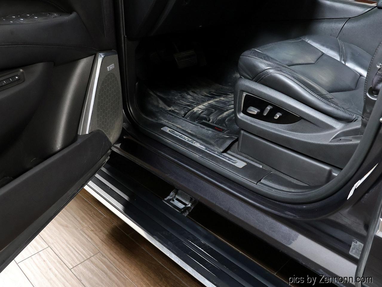 Cadillac Escalade 4WD 4dr Premium 2015