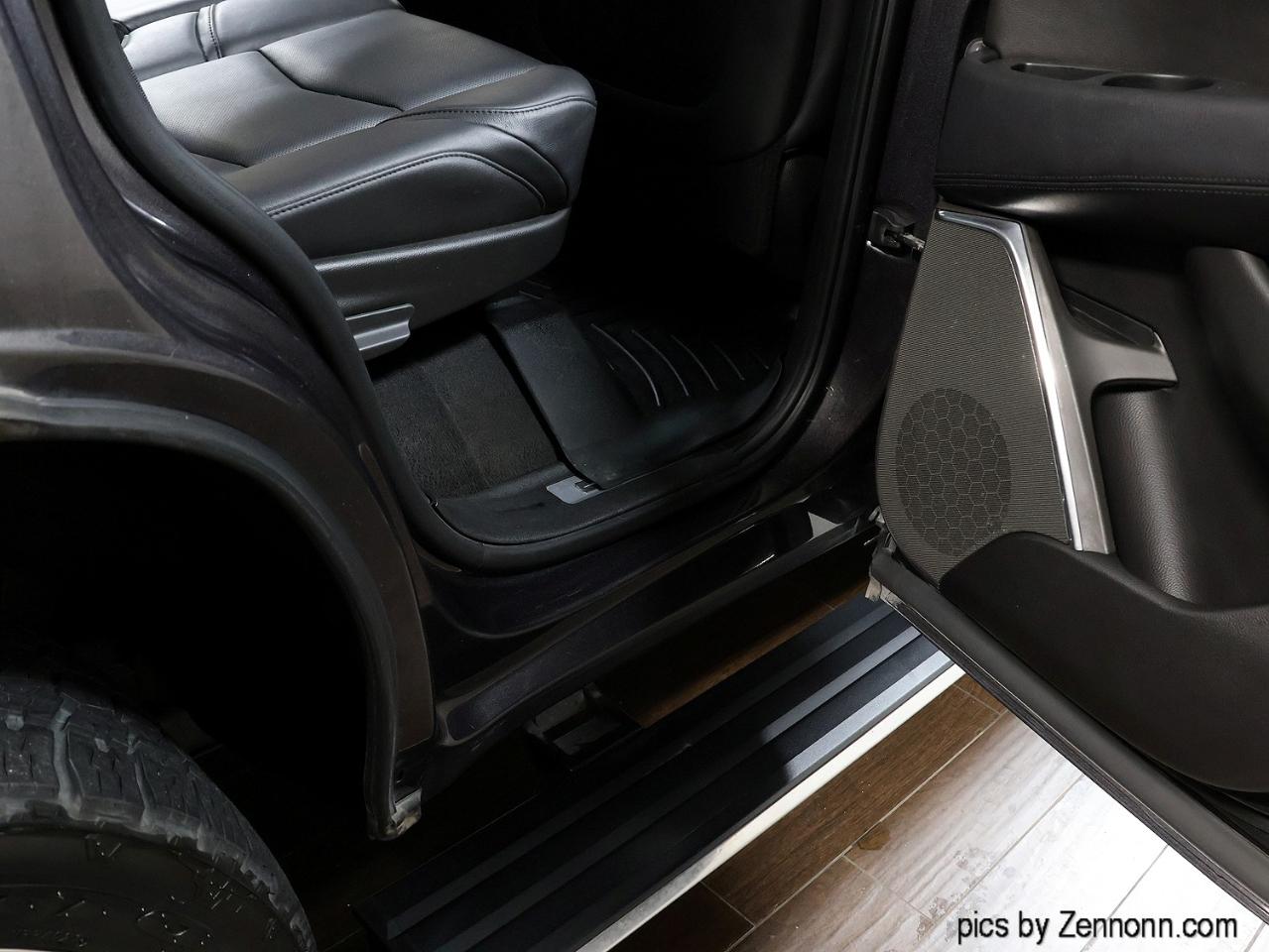 Cadillac Escalade 4WD 4dr Premium 2015