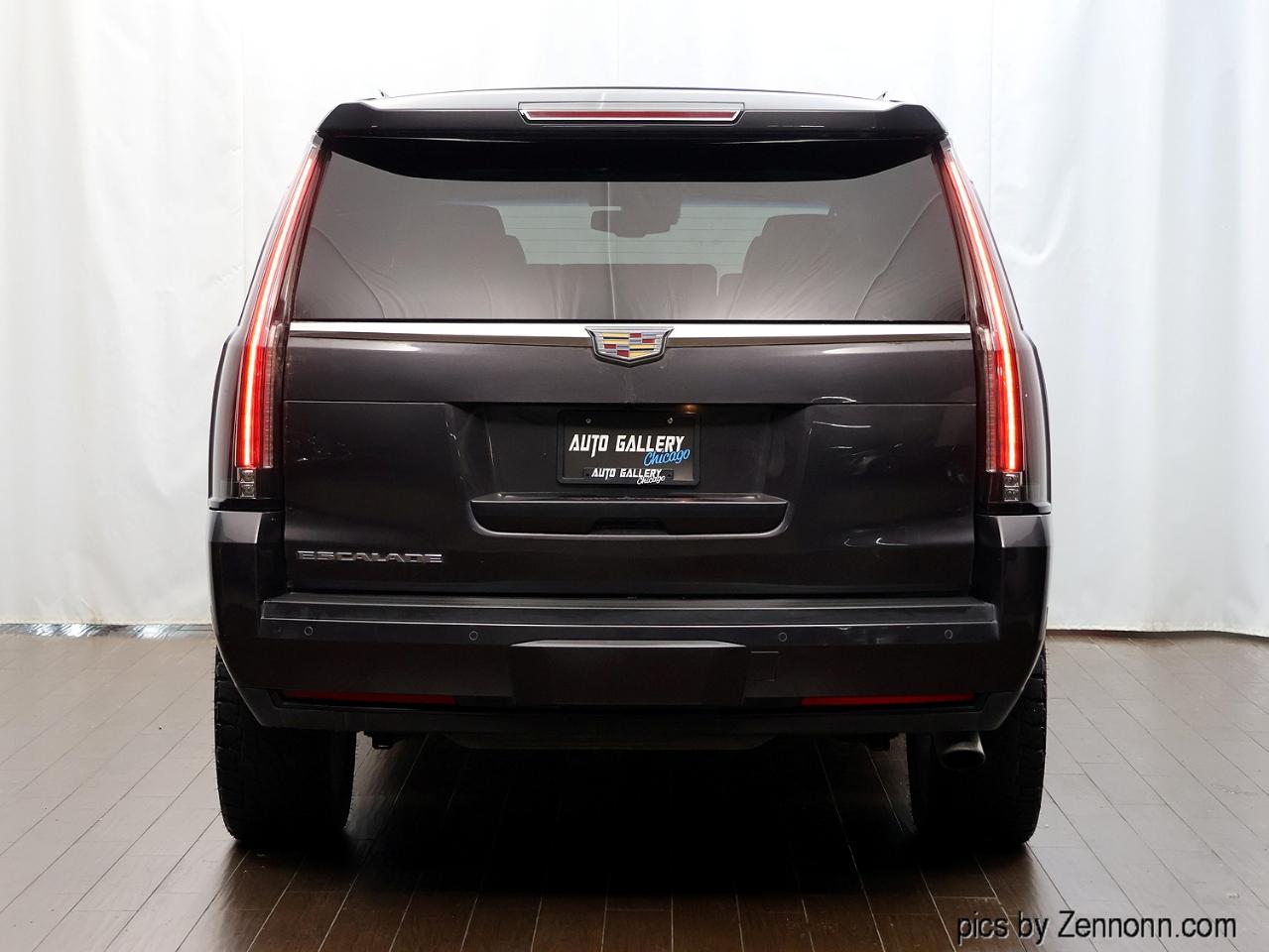 Cadillac Escalade 4WD 4dr Premium 2015