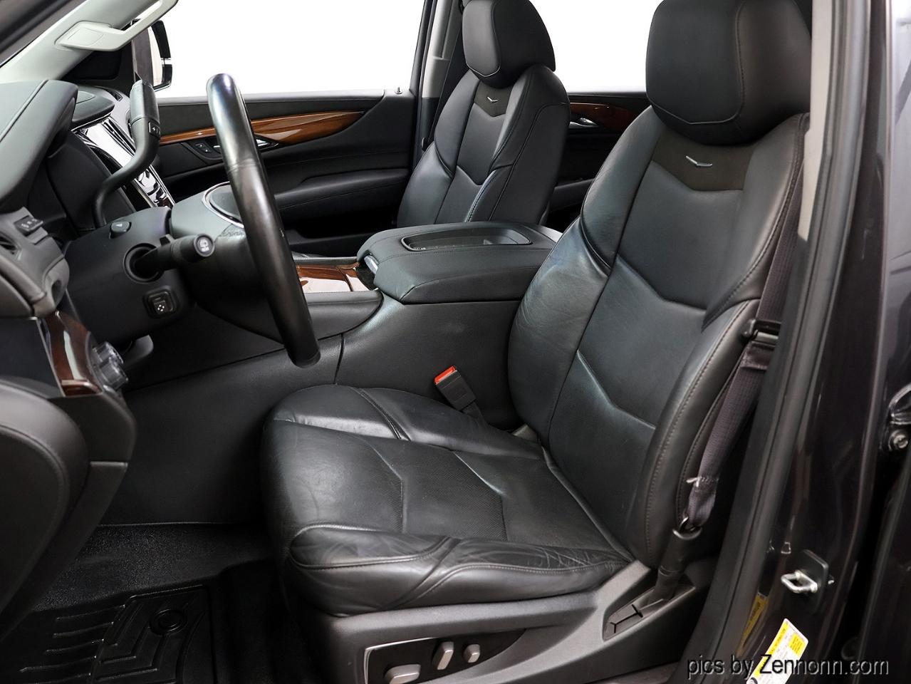 Cadillac Escalade 4WD 4dr Premium 2015