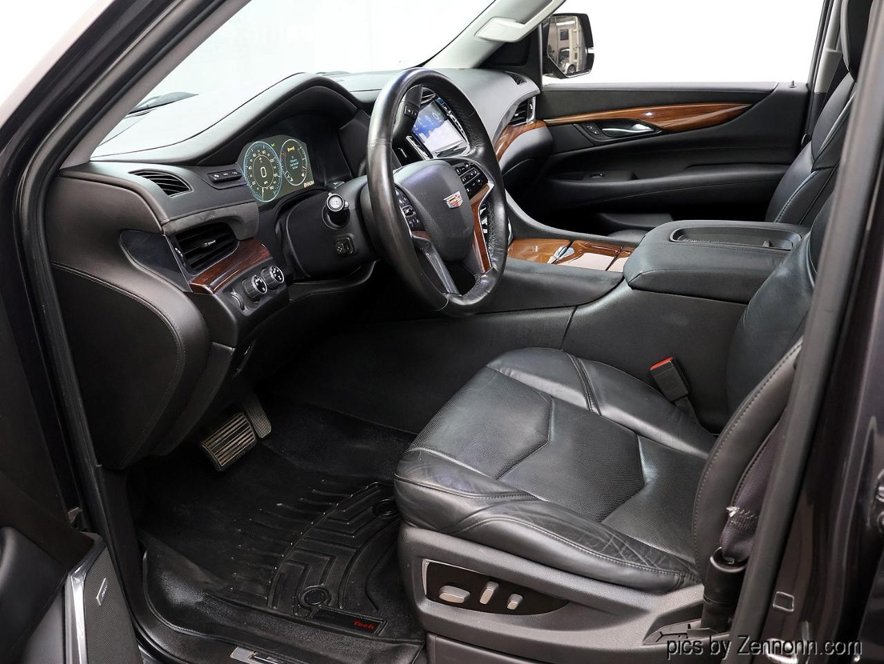 Cadillac Escalade 4WD 4dr Premium 2015
