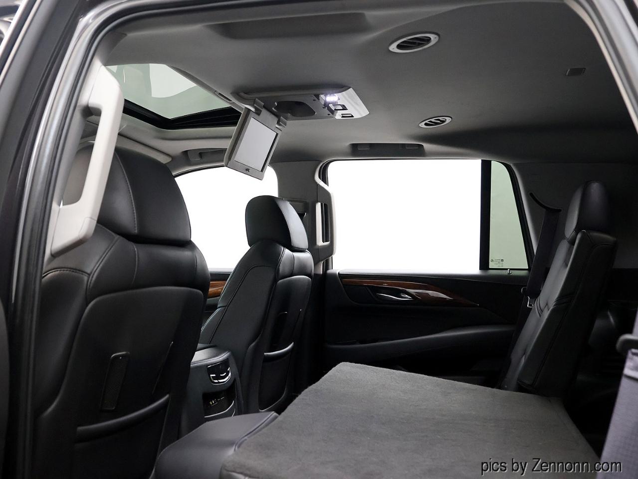 Cadillac Escalade 4WD 4dr Premium 2015