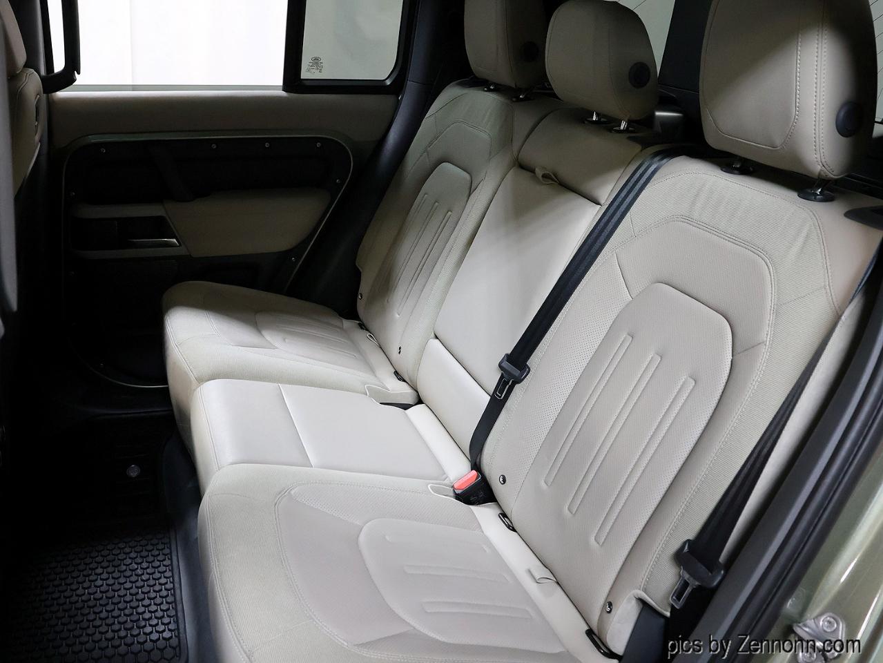 Land Rover Defender 110 SE AWD 2020
