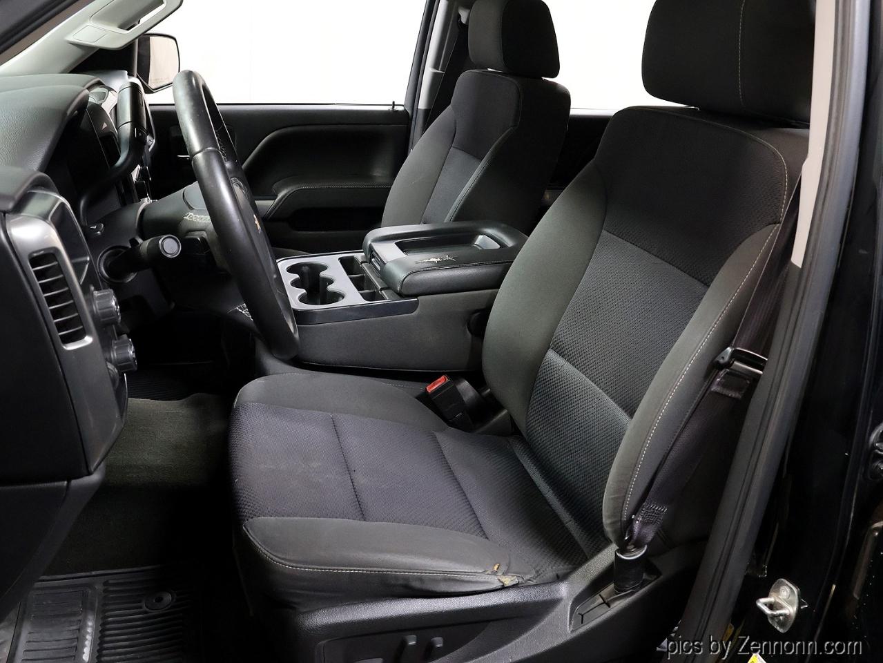 Chevrolet Silverado 1500 4WD Crew Cab 143.5" LT w/2LT 2016