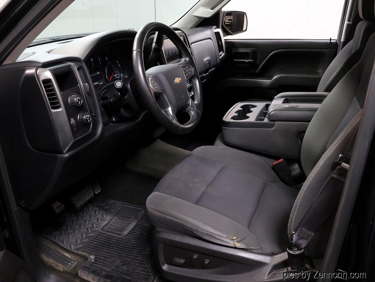 Chevrolet Silverado 1500 4WD Crew Cab 143.5" LT w/2LT 2016