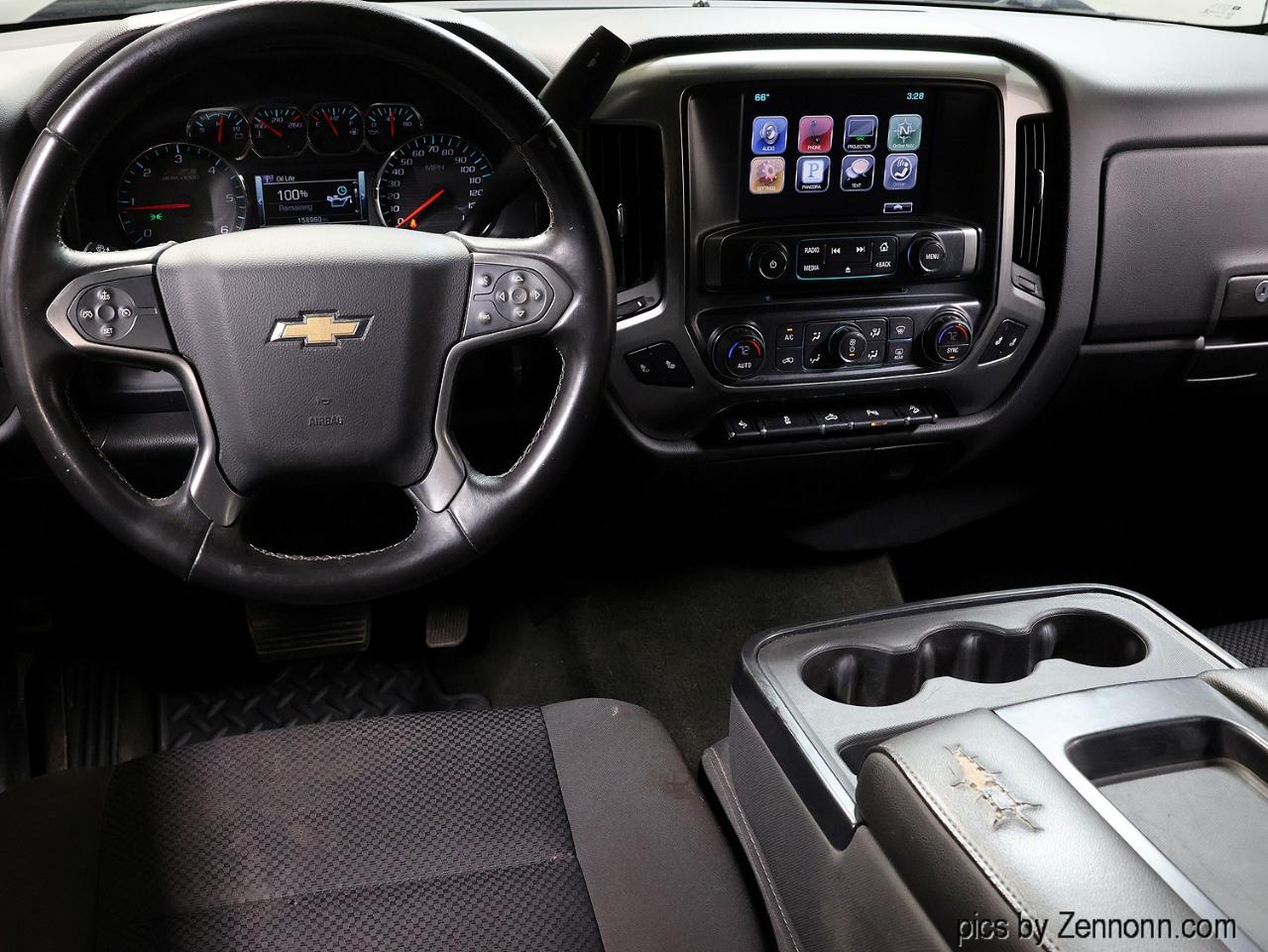 Chevrolet Silverado 1500 4WD Crew Cab 143.5" LT w/2LT 2016