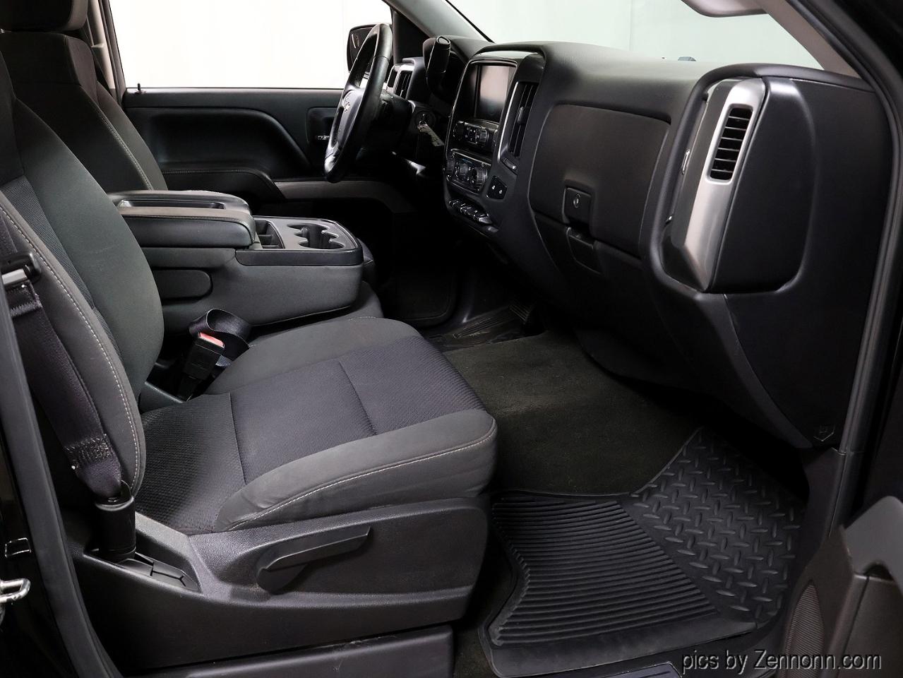 Chevrolet Silverado 1500 4WD Crew Cab 143.5" LT w/2LT 2016