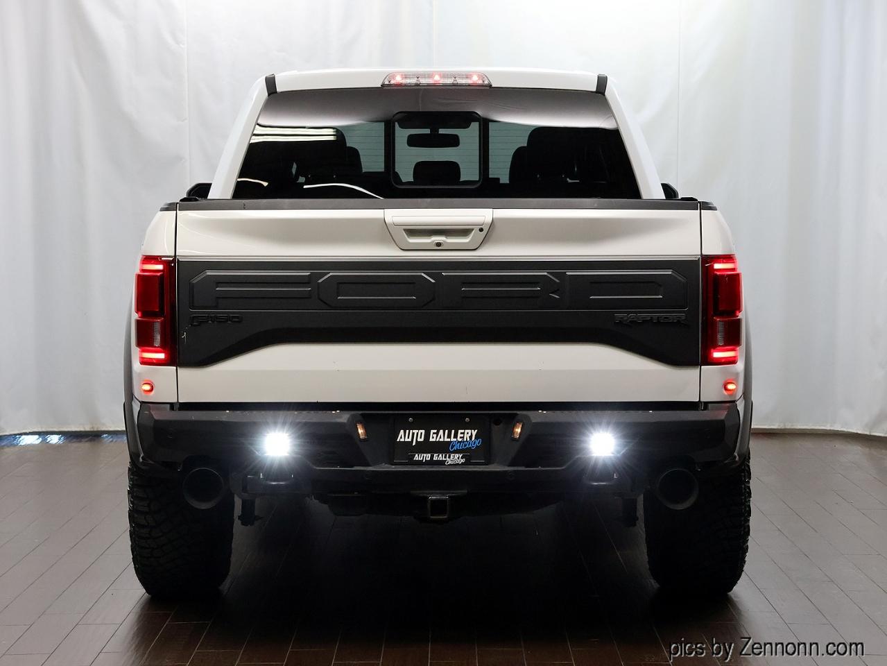 Ford F-150 Raptor 4WD SuperCrew 5.5' Box 2017