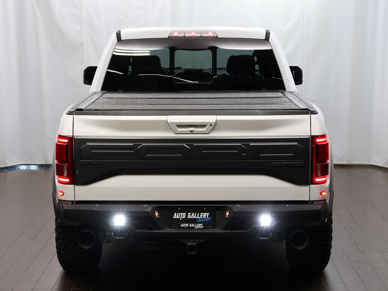 Ford F-150 Raptor 4WD SuperCrew 5.5' Box 2017
