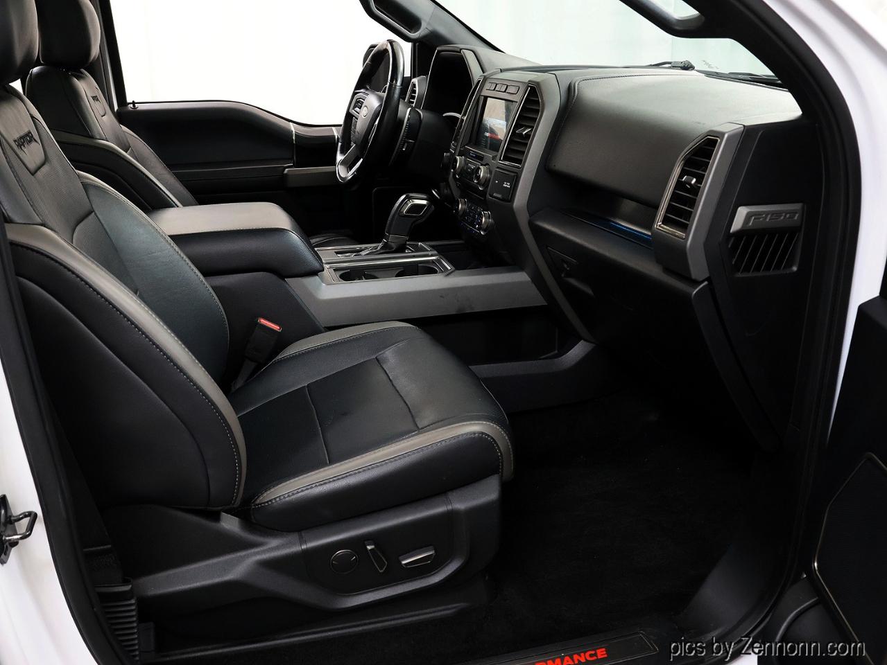 Ford F-150 Raptor 4WD SuperCrew 5.5' Box 2017