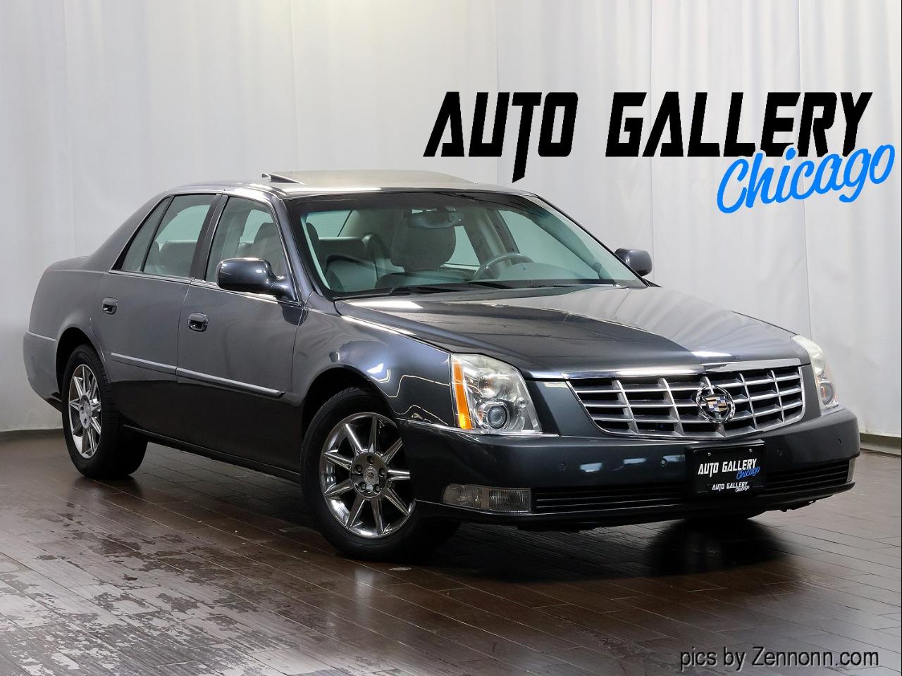 Cadillac DTS 4dr Sdn Luxury Collection 2011