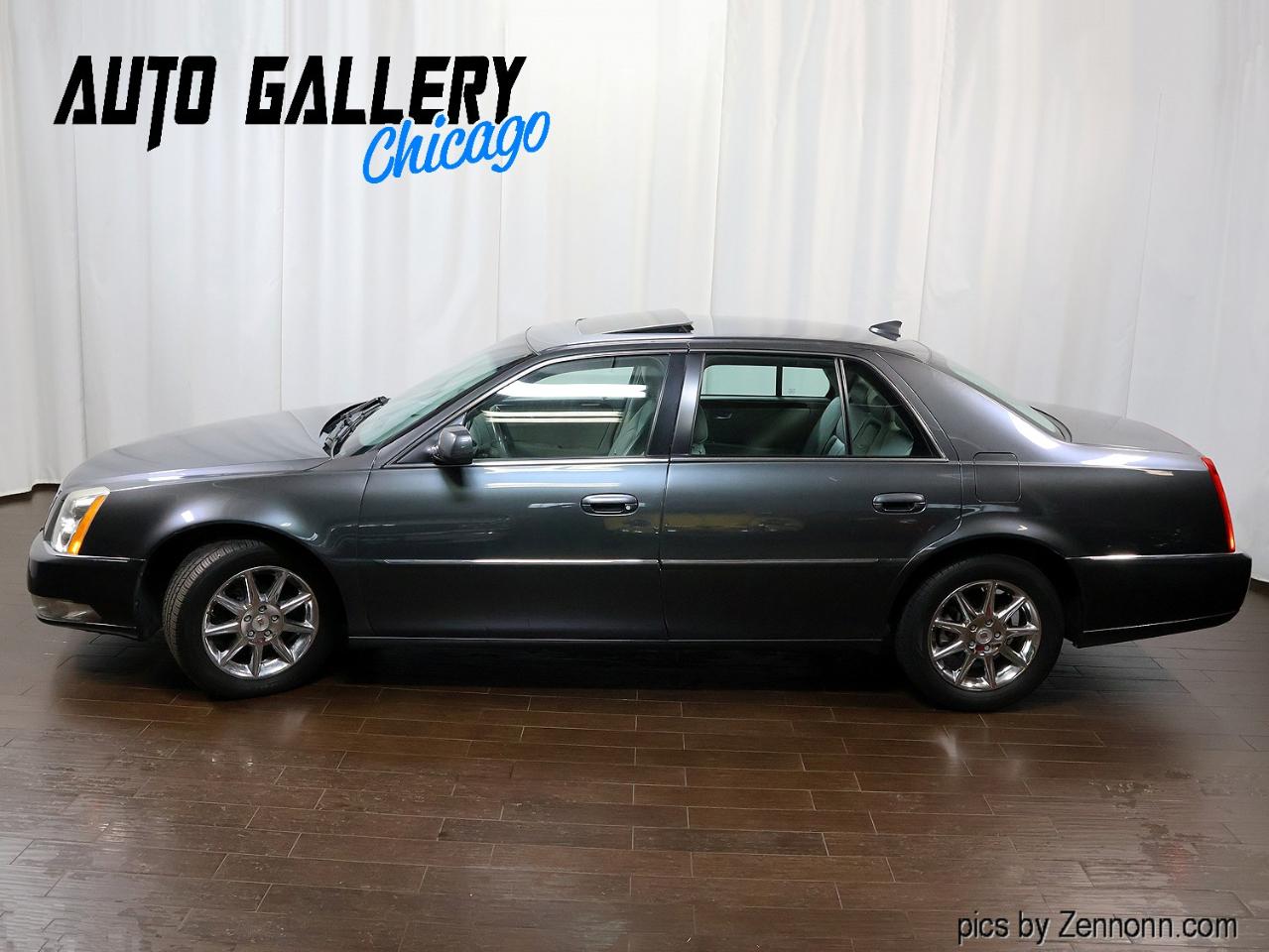 Cadillac DTS 4dr Sdn Luxury Collection 2011