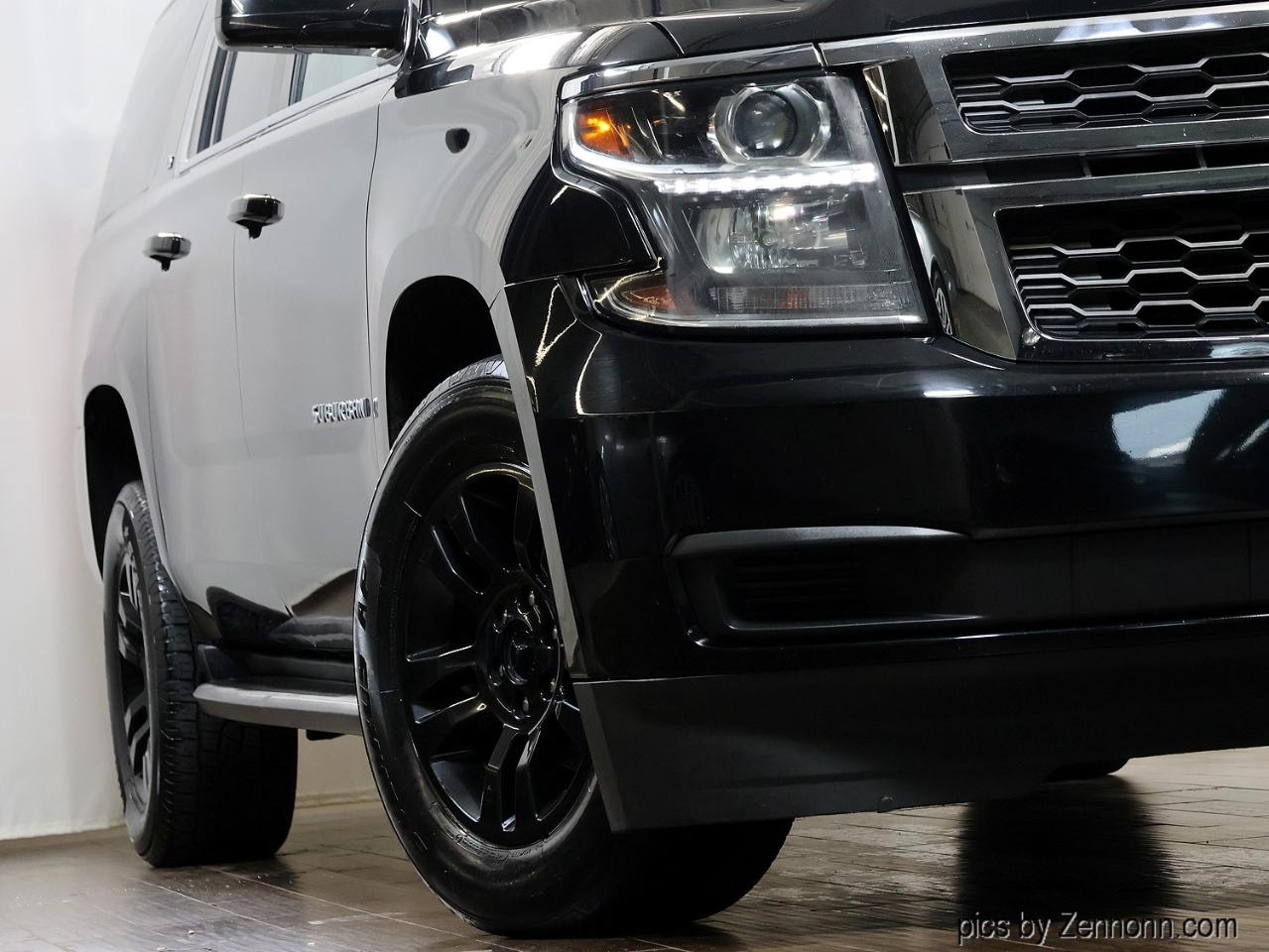 Chevrolet Suburban 4WD 4dr LT 2020