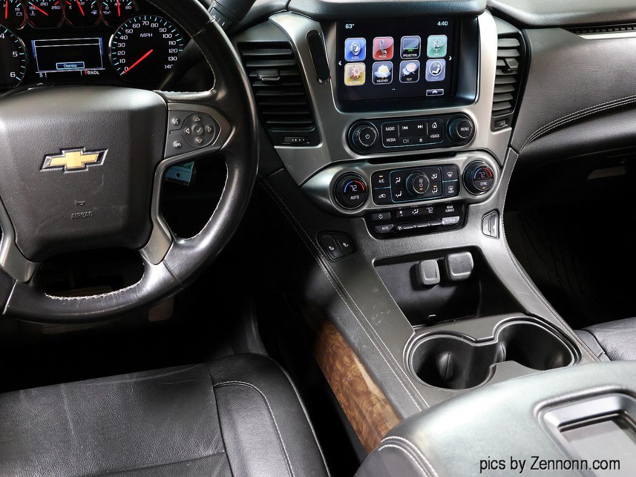 Chevrolet Suburban 4WD 4dr LT 2020