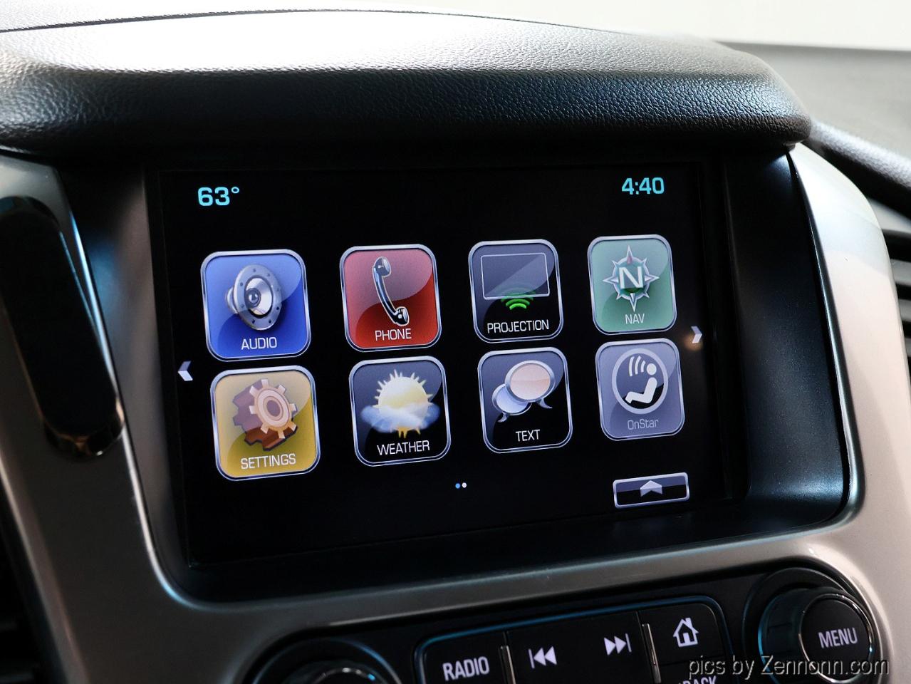 Chevrolet Suburban 4WD 4dr LT 2020