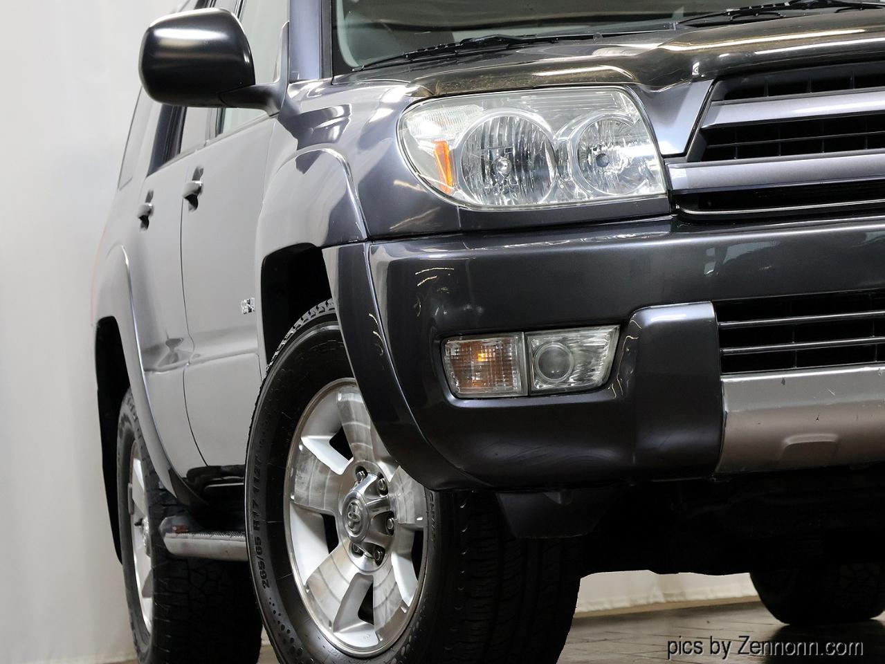 Toyota 4Runner 4dr SR5 V8 Auto 4WD (Natl) 2004