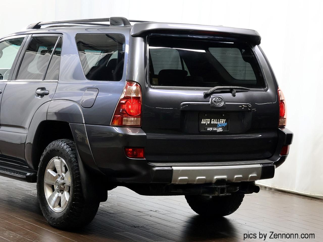 Toyota 4Runner 4dr SR5 V8 Auto 4WD (Natl) 2004