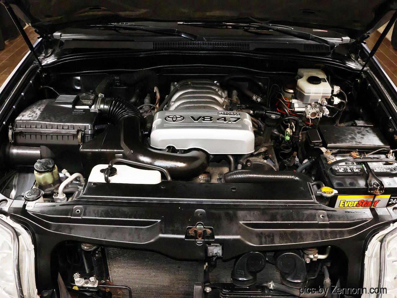 Toyota 4Runner 4dr SR5 V8 Auto 4WD (Natl) 2004