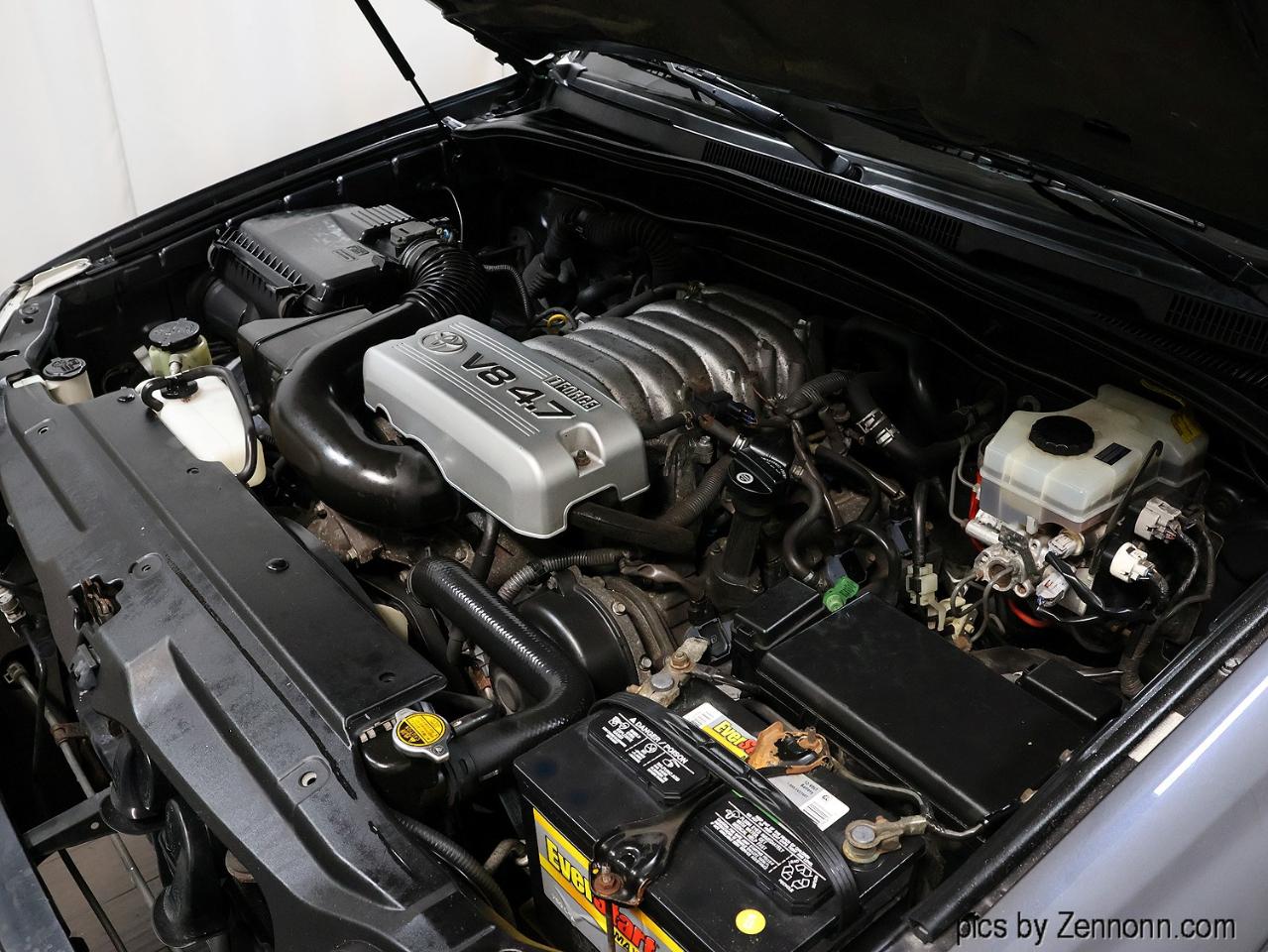 Toyota 4Runner 4dr SR5 V8 Auto 4WD (Natl) 2004