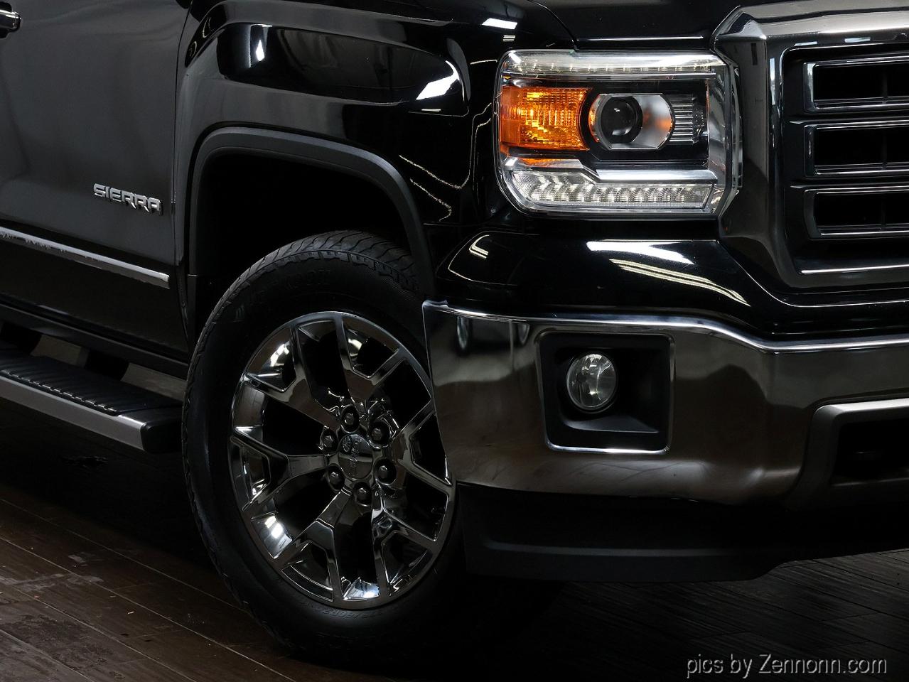 GMC Sierra 1500 4WD Crew Cab 153.0" SLT 2015