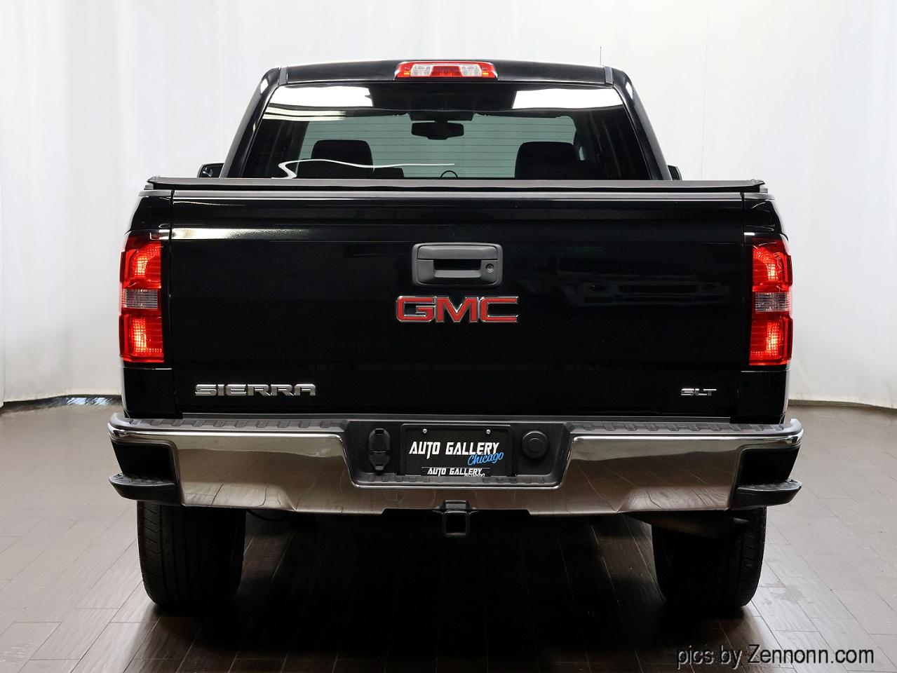 GMC Sierra 1500 4WD Crew Cab 153.0" SLT 2015