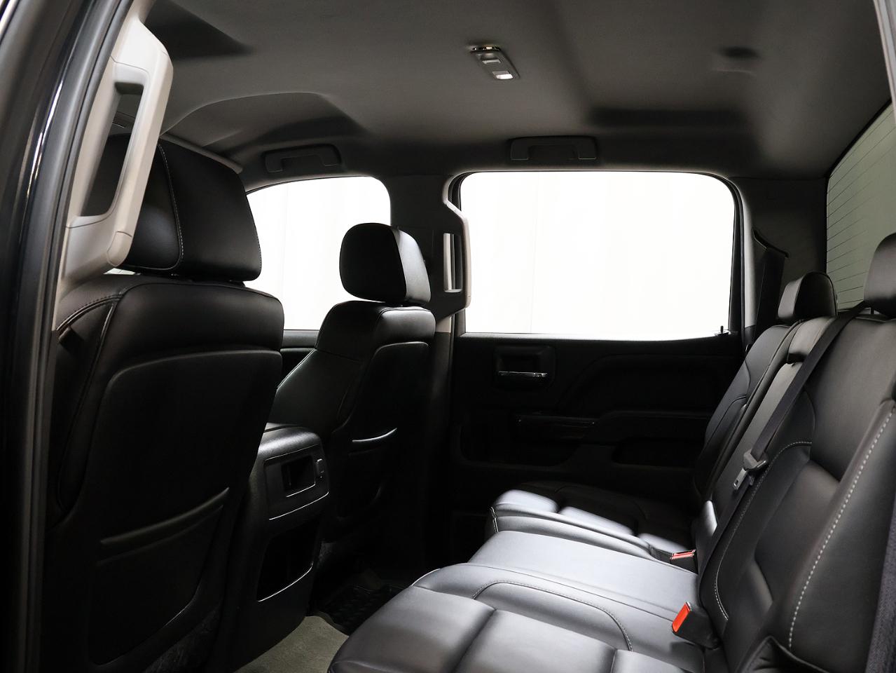 GMC Sierra 1500 4WD Crew Cab 153.0" SLT 2015