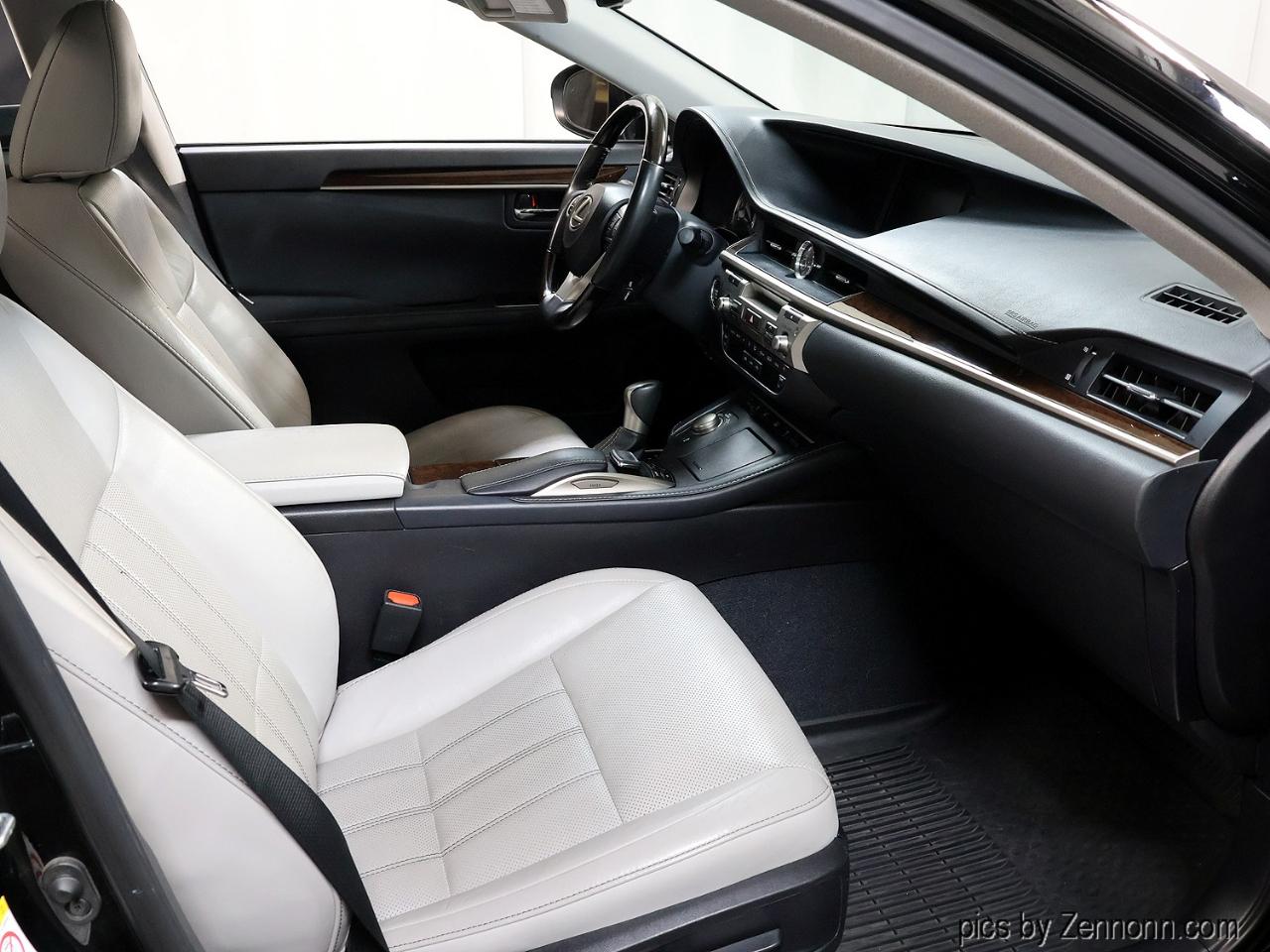 Lexus ES ES 350 FWD 2018