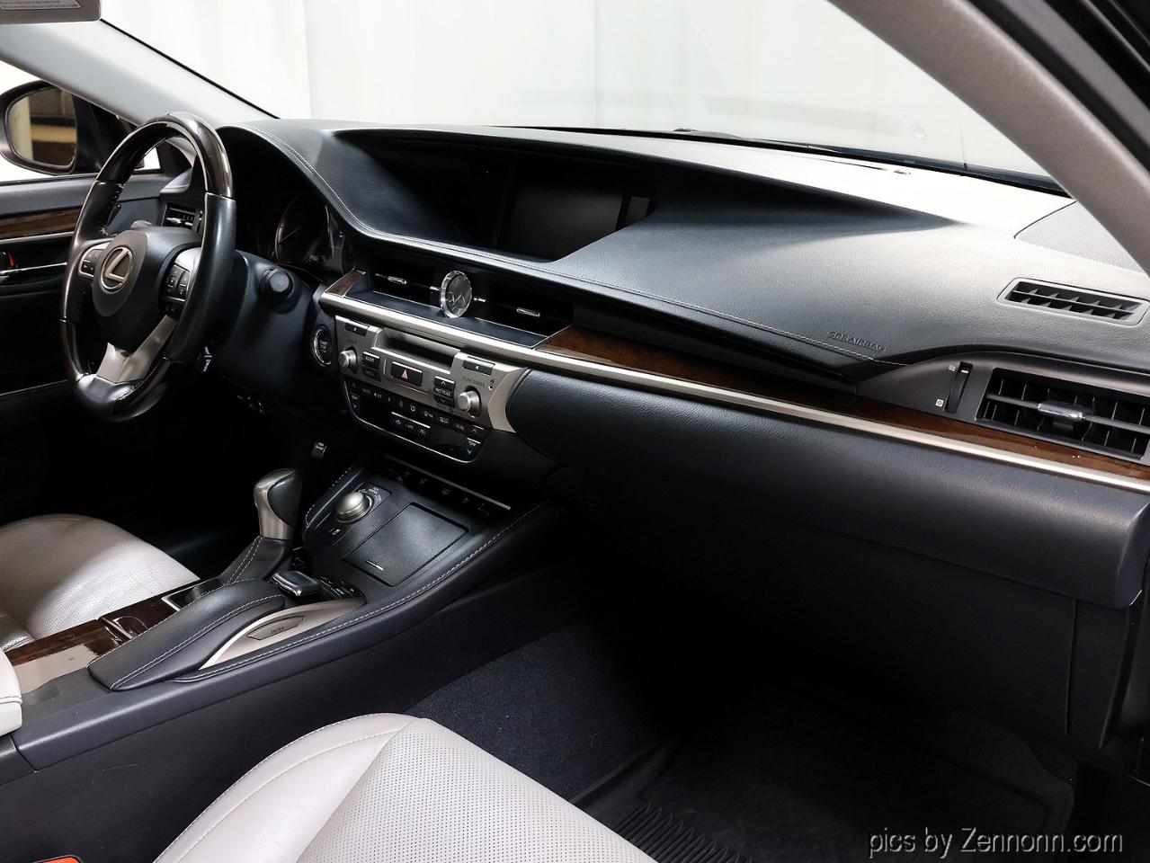 Lexus ES ES 350 FWD 2018