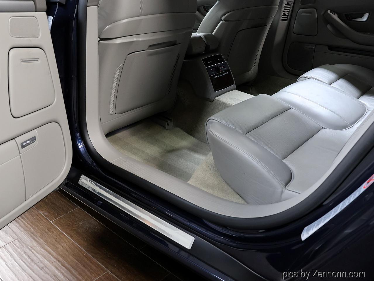 Audi A8 L 4dr Sdn 4.2L quattro LWB Auto 2006