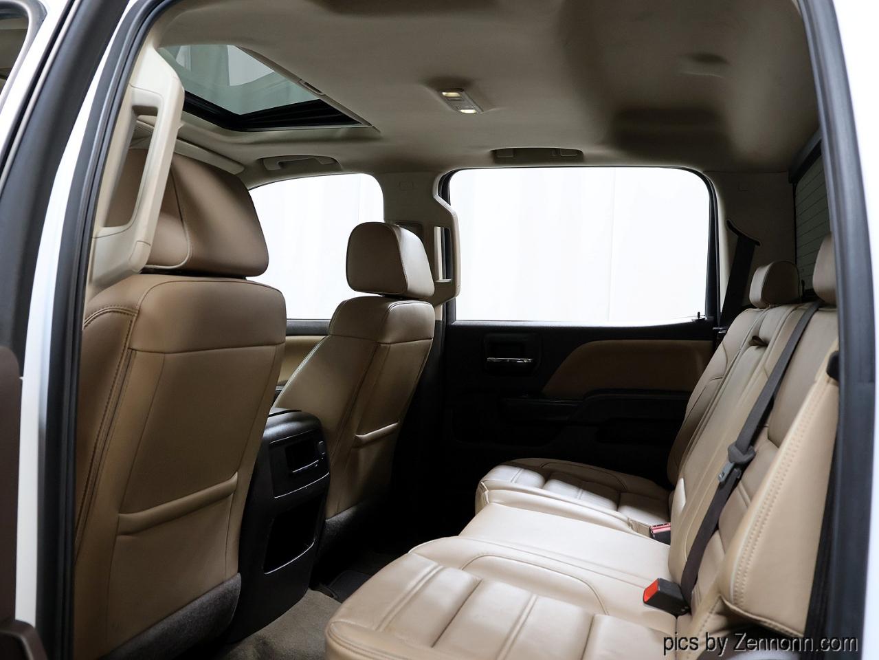 GMC Sierra 1500 4WD Crew Cab 143.5" Denali 2018