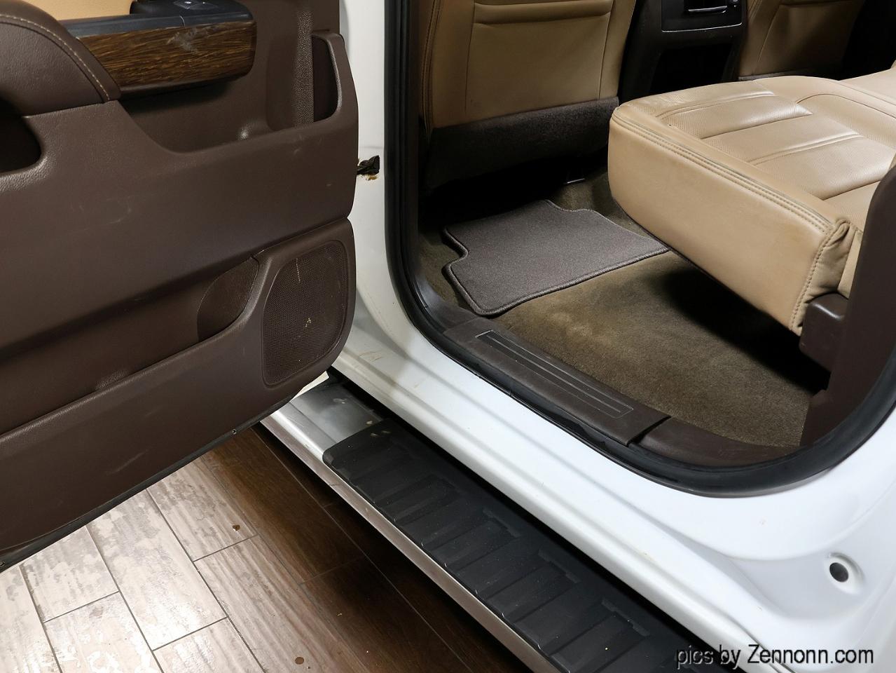 GMC Sierra 1500 4WD Crew Cab 143.5" Denali 2018