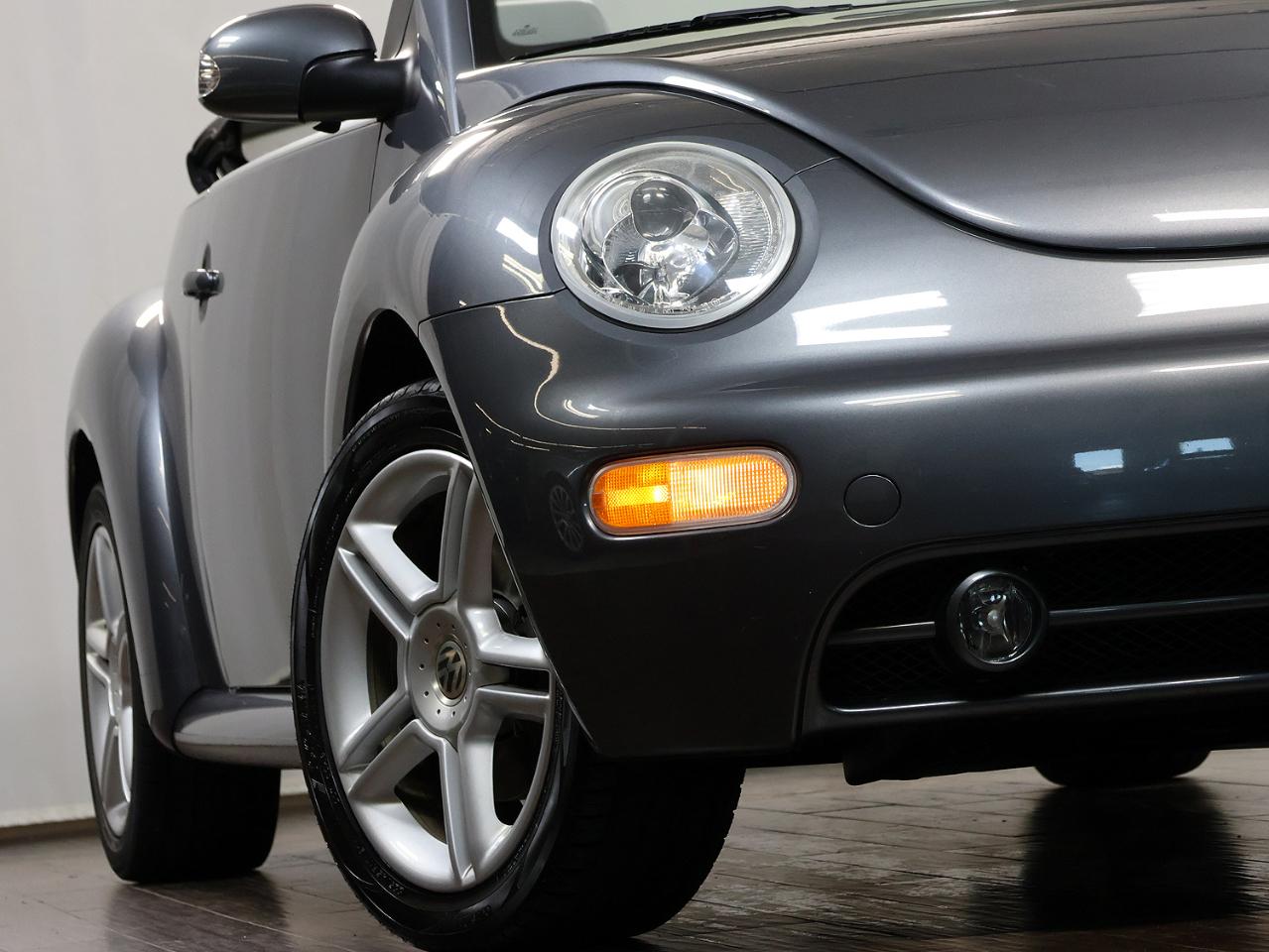 Volkswagen New Beetle Convertible 2dr GLS Turbo Auto 2005