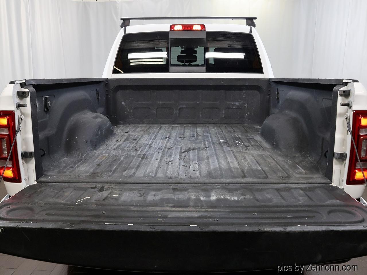 RAM 2500 Laramie 4x4 Crew Cab 6'4" Box 2021