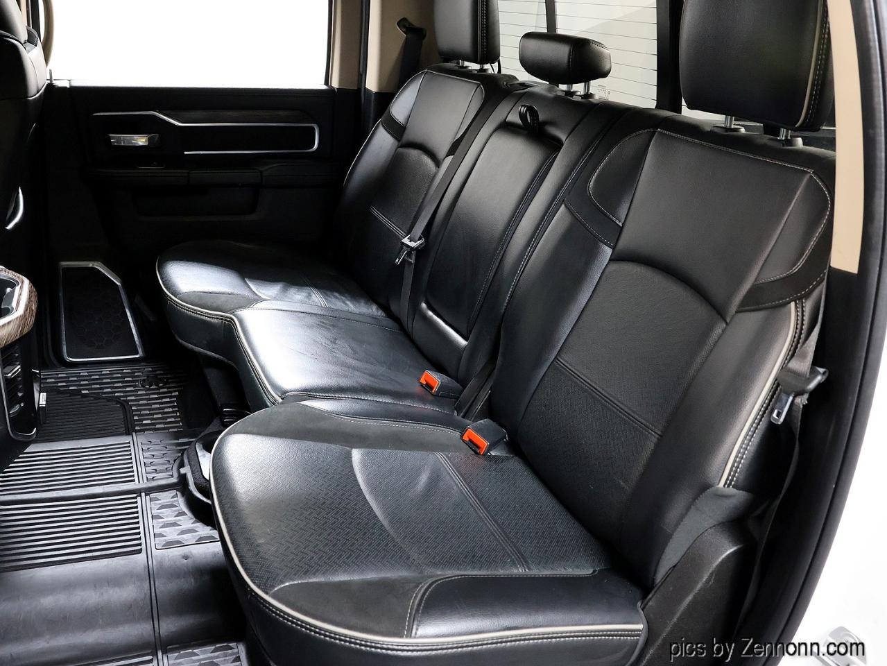 RAM 2500 Laramie 4x4 Crew Cab 6'4" Box 2021