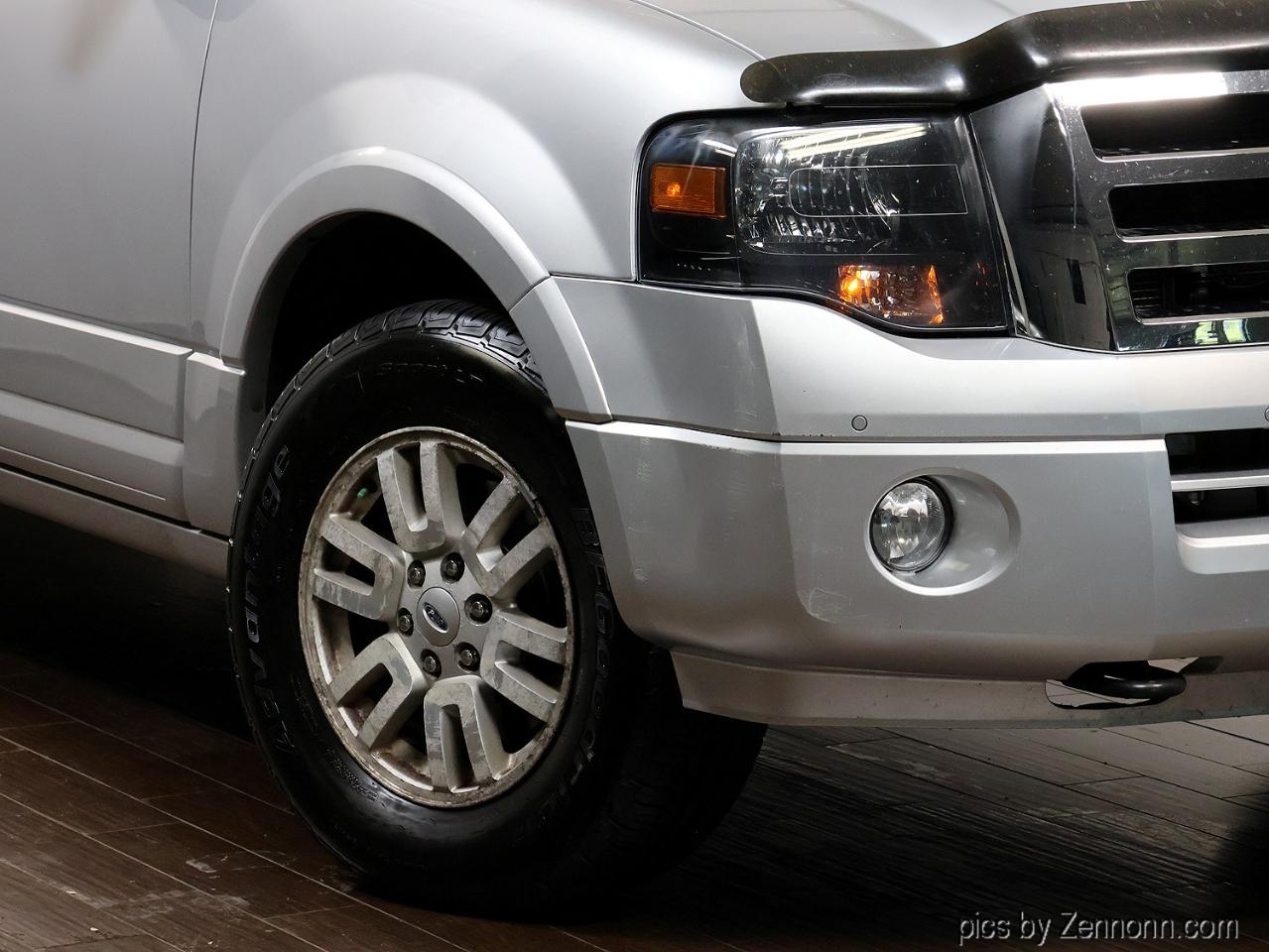 Ford Expedition EL 4WD 4dr Limited 2012