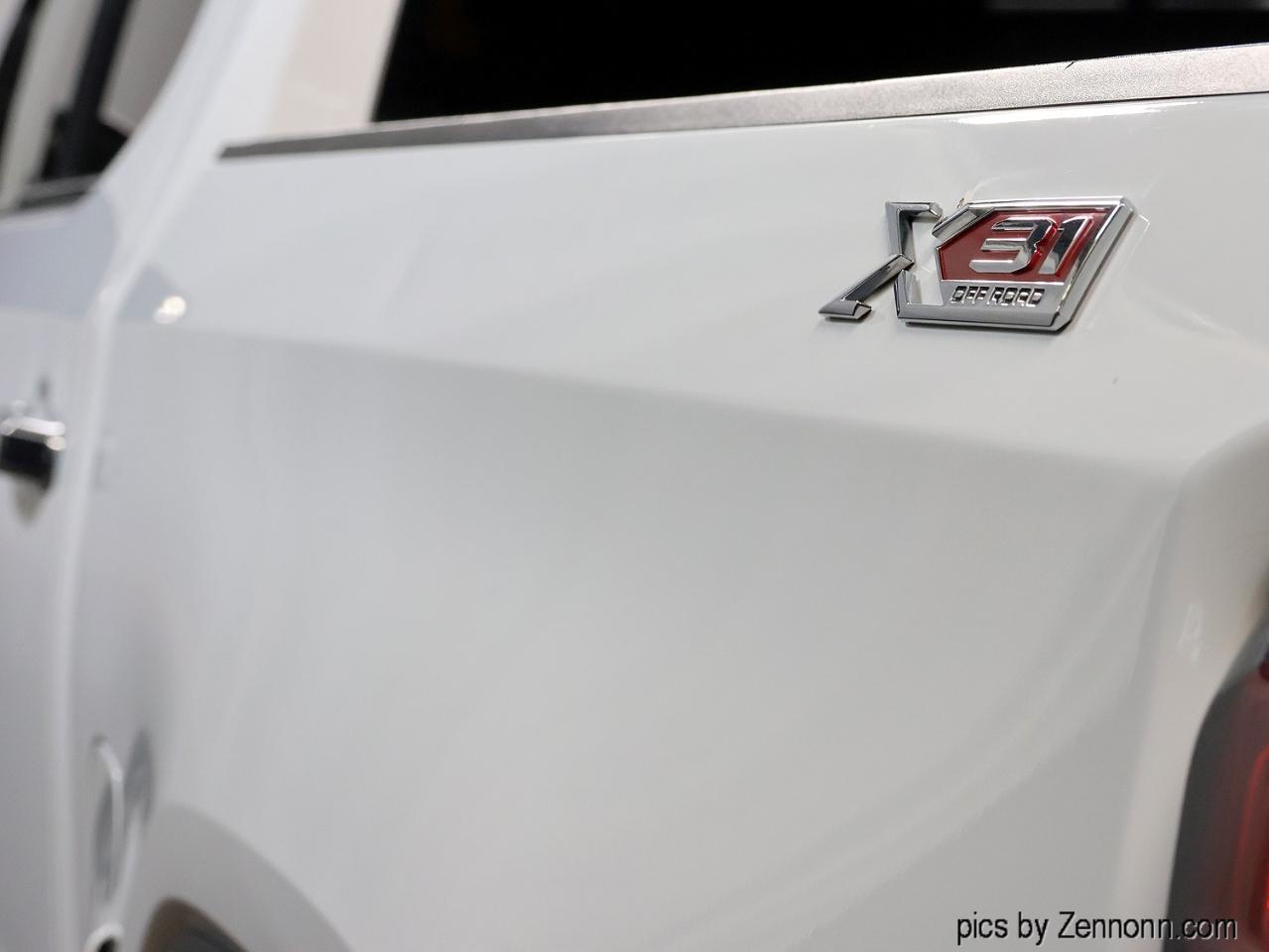 GMC Sierra 1500 4WD Crew Cab 147" SLT 2020