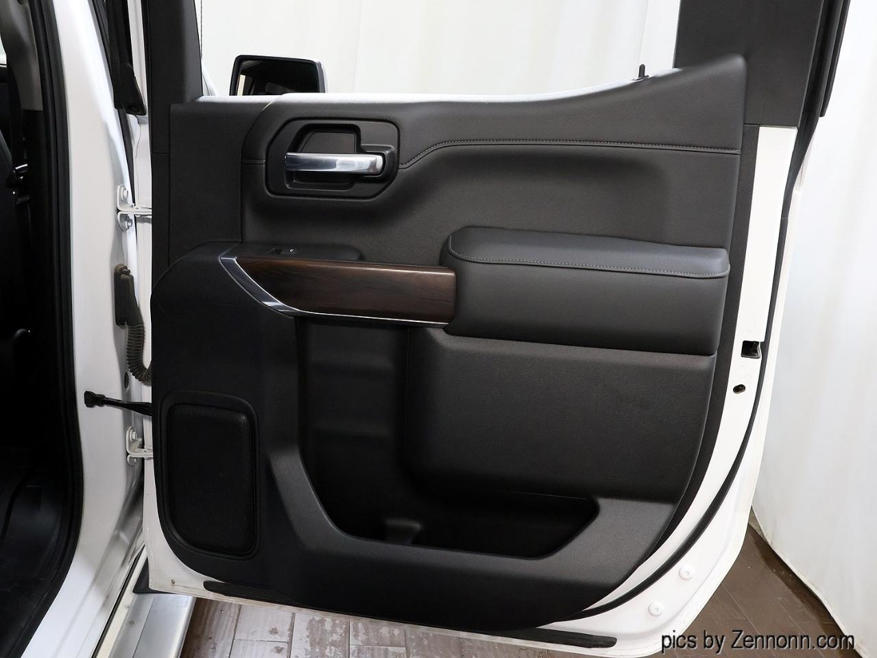 GMC Sierra 1500 4WD Crew Cab 147" SLT 2020