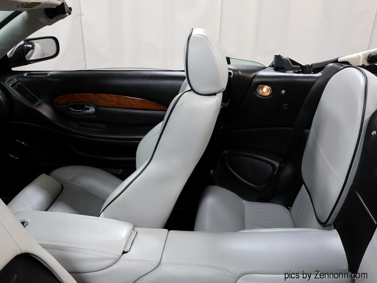 Aston Martin DB7 2dr Volante Vantage Auto 2003