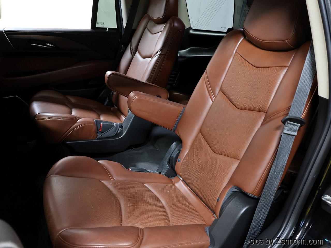 Cadillac Escalade 4WD 4dr Premium Luxury 2018