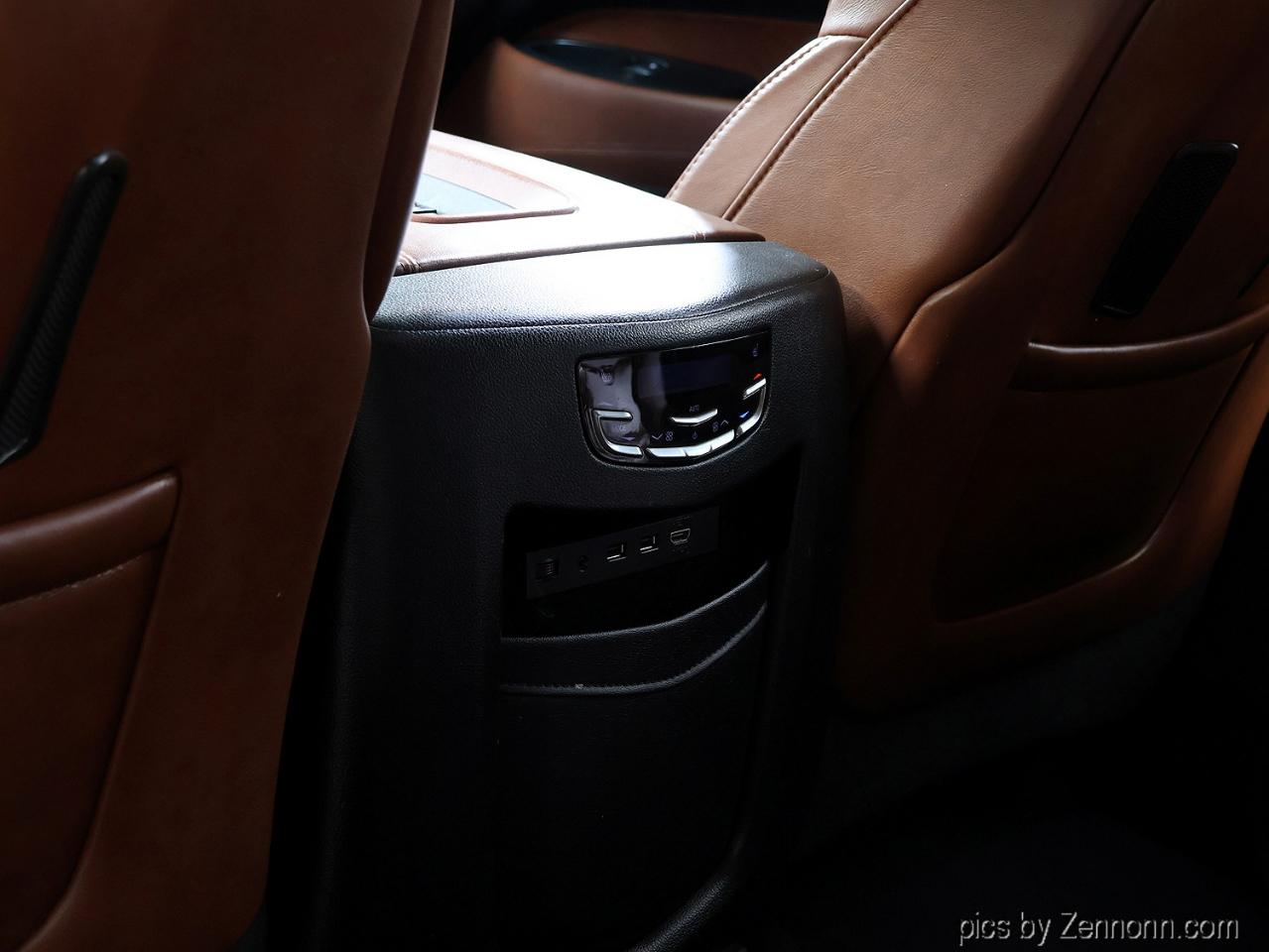 Cadillac Escalade 4WD 4dr Premium Luxury 2018
