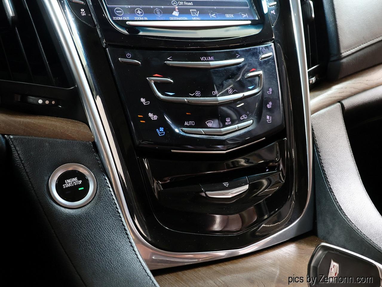 Cadillac Escalade 4WD 4dr Premium Luxury 2018