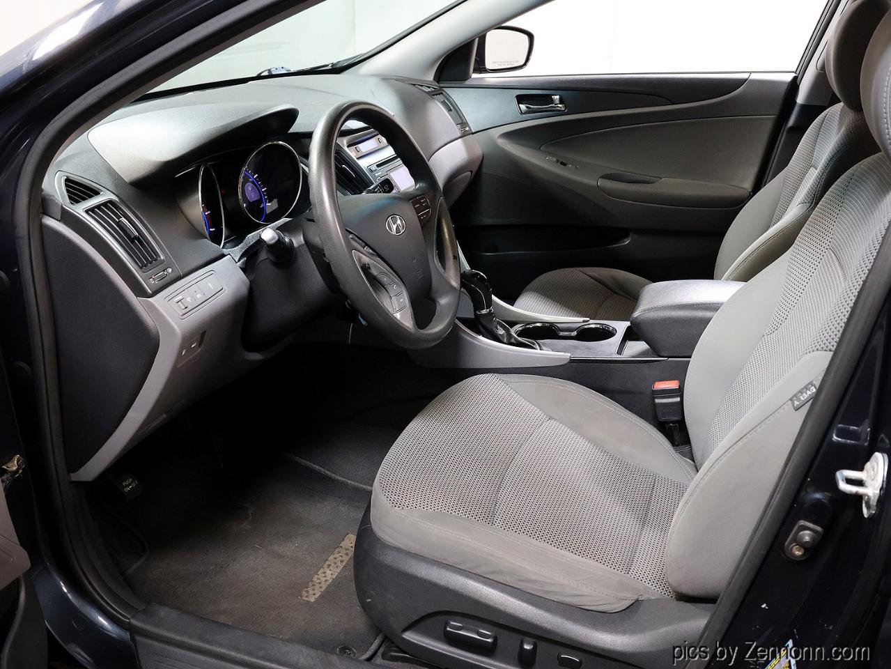 Hyundai Sonata 4dr Sdn 2.4L Auto GLS PZEV 2011