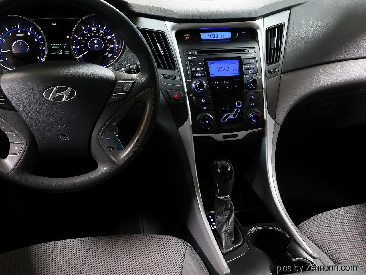 Hyundai Sonata 4dr Sdn 2.4L Auto GLS PZEV 2011