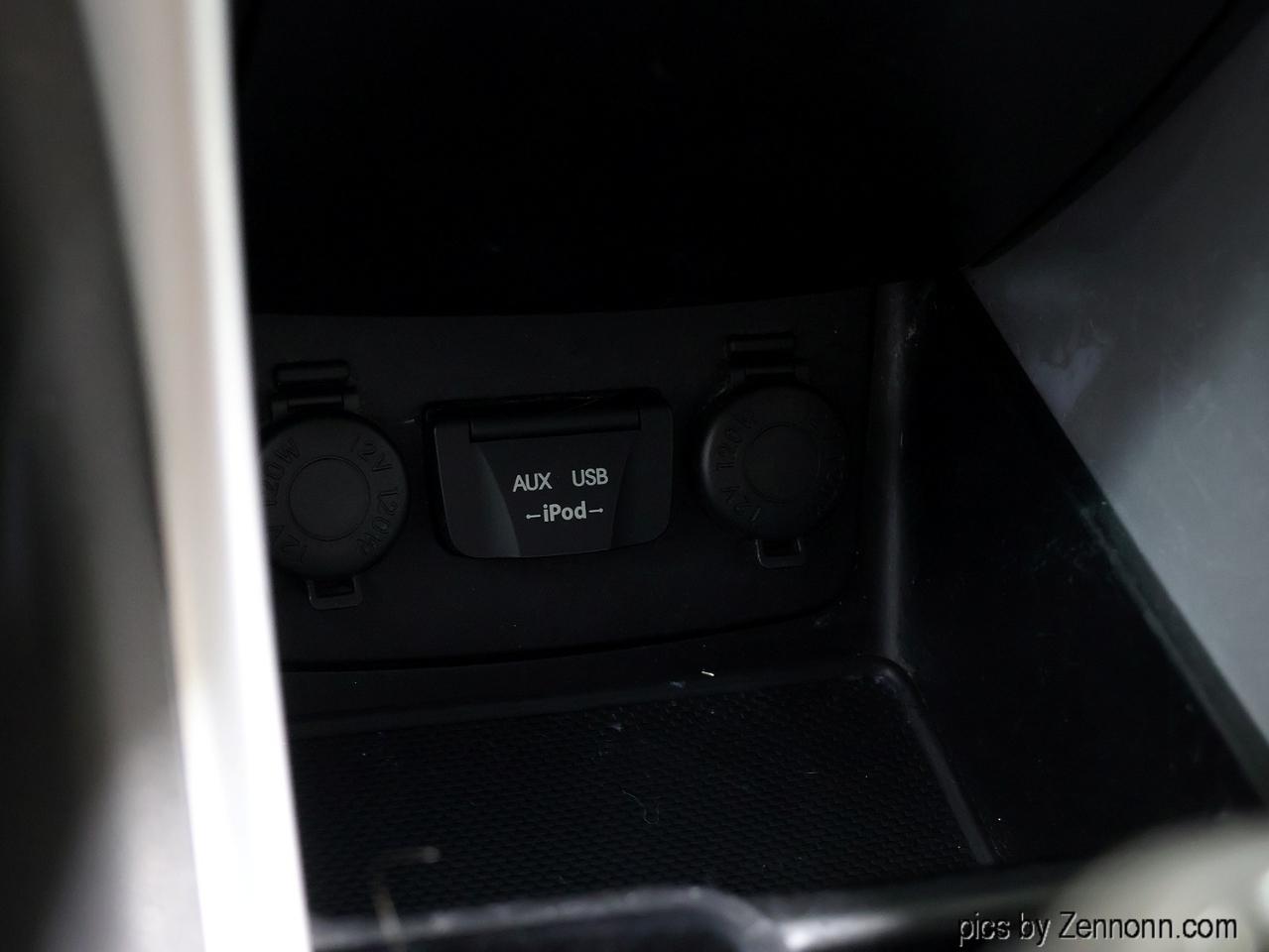 Hyundai Sonata 4dr Sdn 2.4L Auto GLS PZEV 2011
