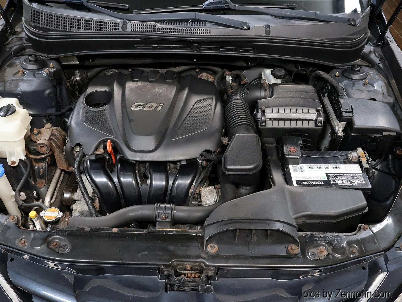Hyundai Sonata 4dr Sdn 2.4L Auto GLS PZEV 2011