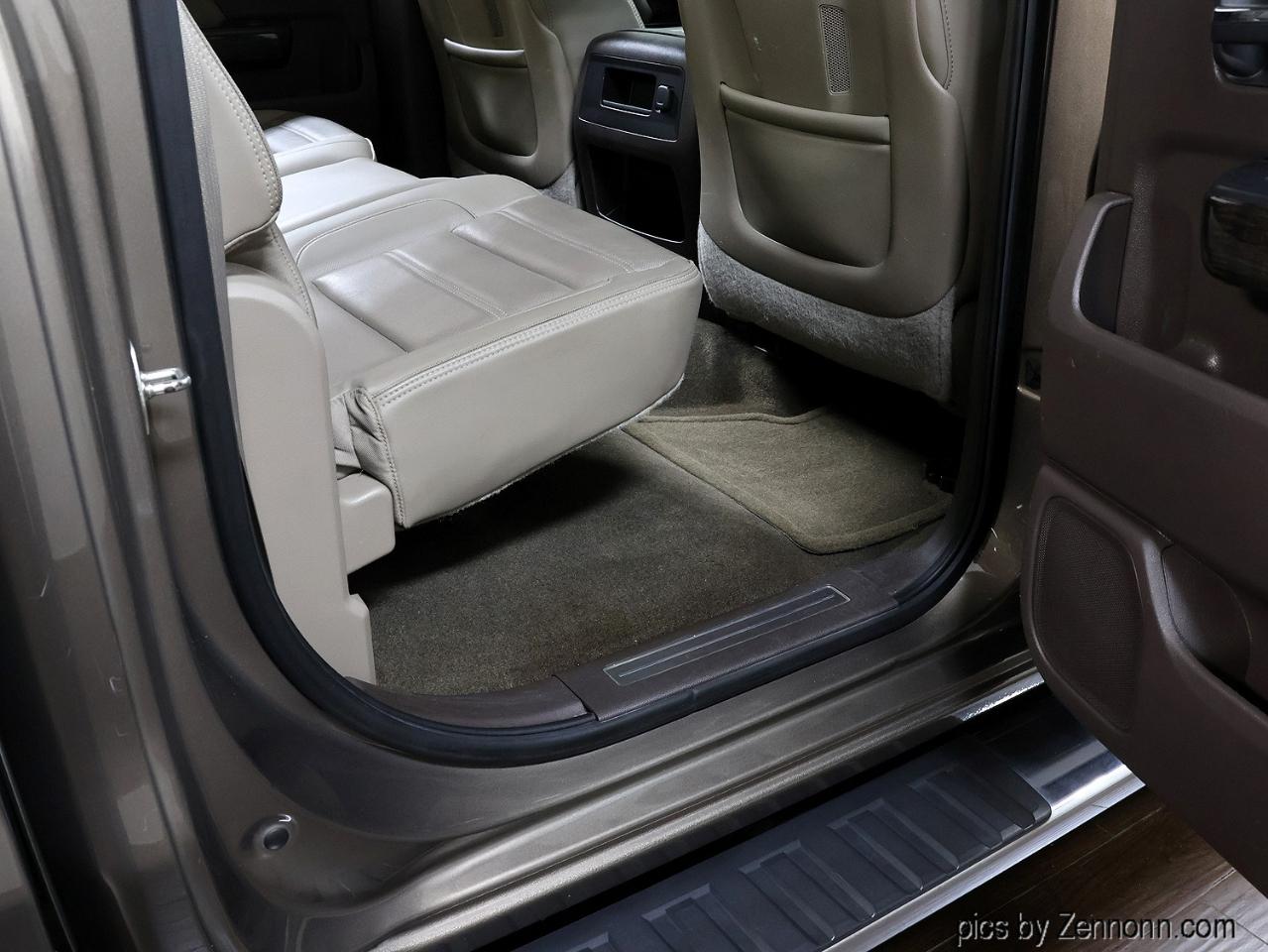 GMC Sierra 1500 4WD Crew Cab 143.5" Denali 2015