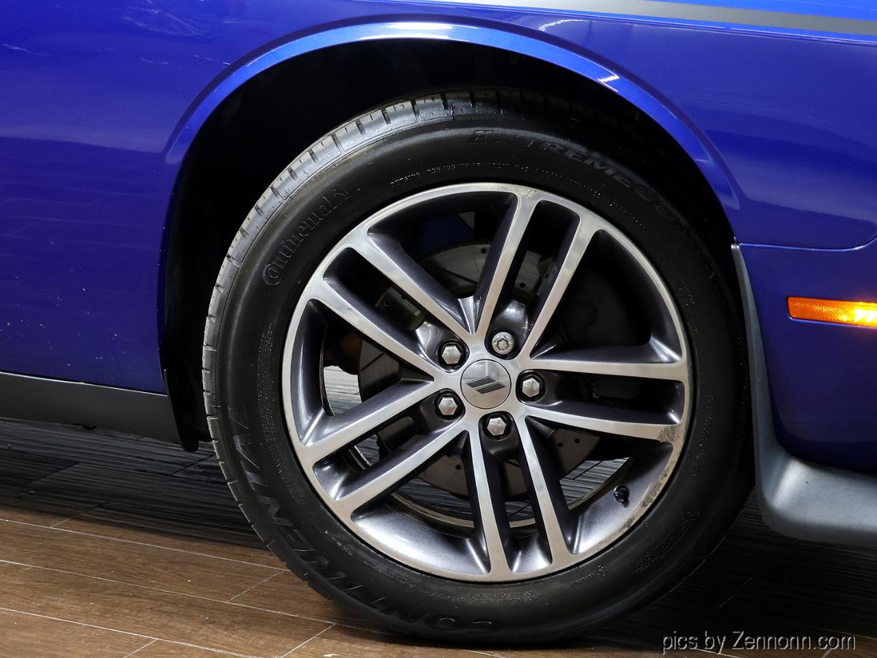 Dodge Challenger GT AWD 2019
